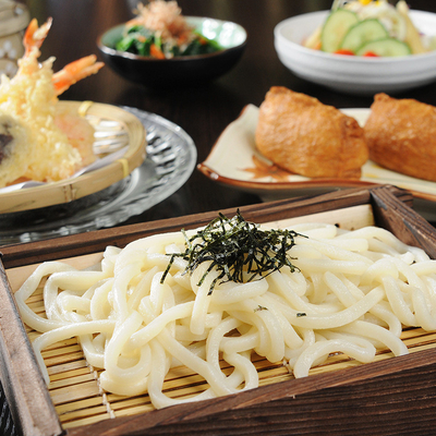 200 g de poids Nouilles Instant Nourriture japonaise Ramen Shirataki Nouilles Udon fraîches Halal