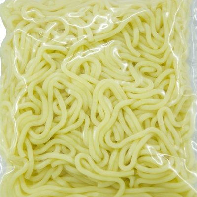 Ramen Udon Noodles humides instantanés 0,3 kg de poids Délicieux et facile à faire pour les normaux
