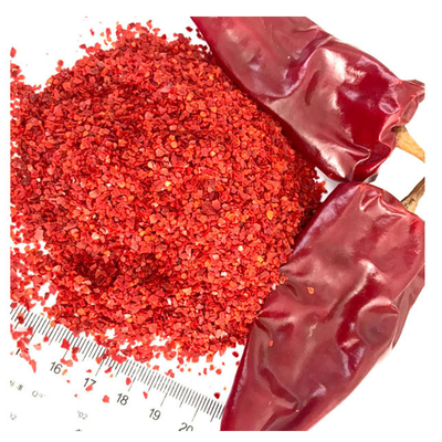 Piment chaud épicé rouge paprika matières premières broyées pour les épices à base d'herbes simples