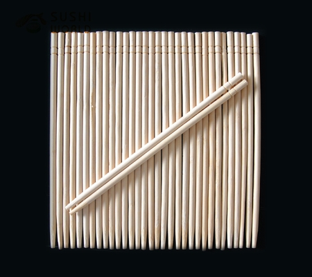 Des baguettes de bambou à deux gouttes élégantes et sans effort pour les voyageurs minimalistes
