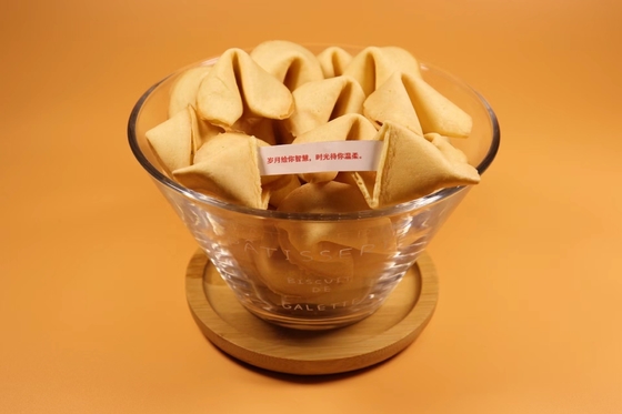Texture Douceur chinoise dure GK Farine Carré Forme personnalisée Cookie de la fortune collations coréennes