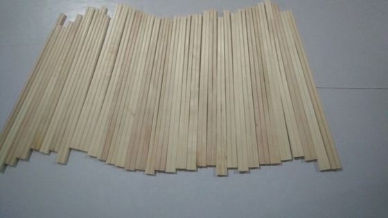 Surfaces lisses Biodégradables Bâtons à manger jetables en bois pour des emballages durables