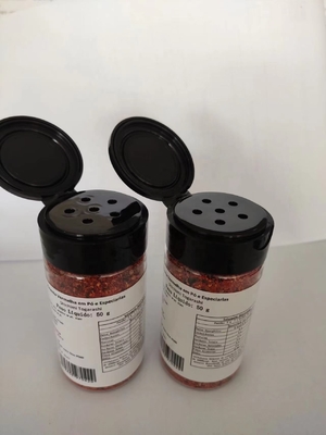 Découvrez le mélange parfait de piment rouge séché et de poudre de Shichimi Nanami Togarashi